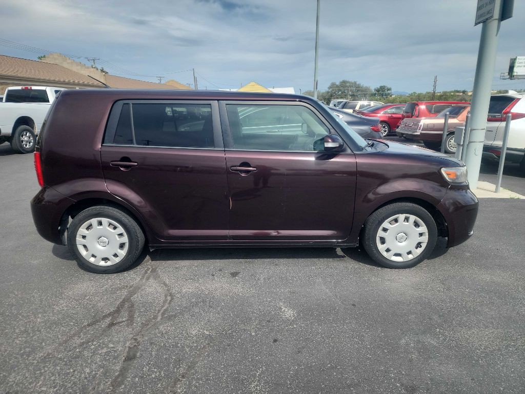 2008 Scion xB Image 2