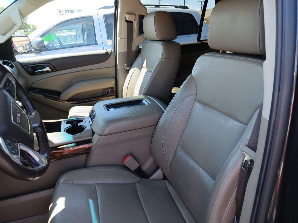 2017 GMC Yukon Image 6