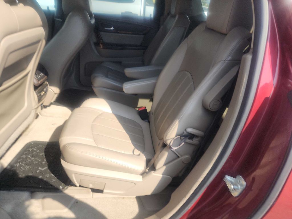 2016 GMC Acadia Image 6