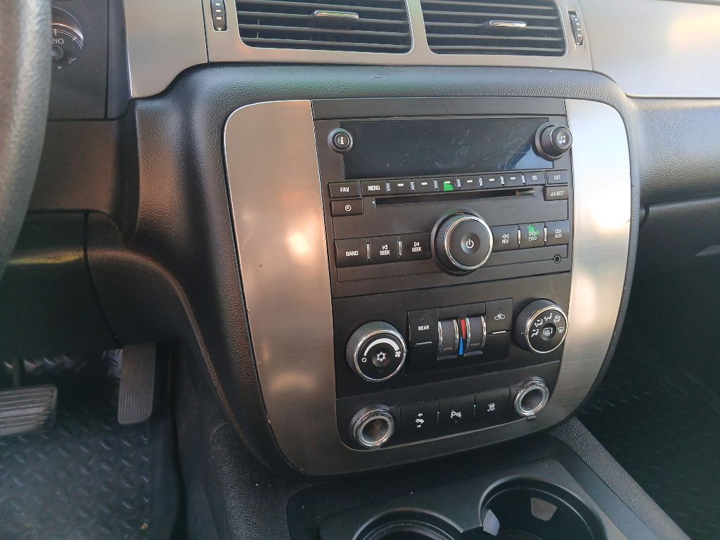 2013 Chevrolet Tahoe Image 8
