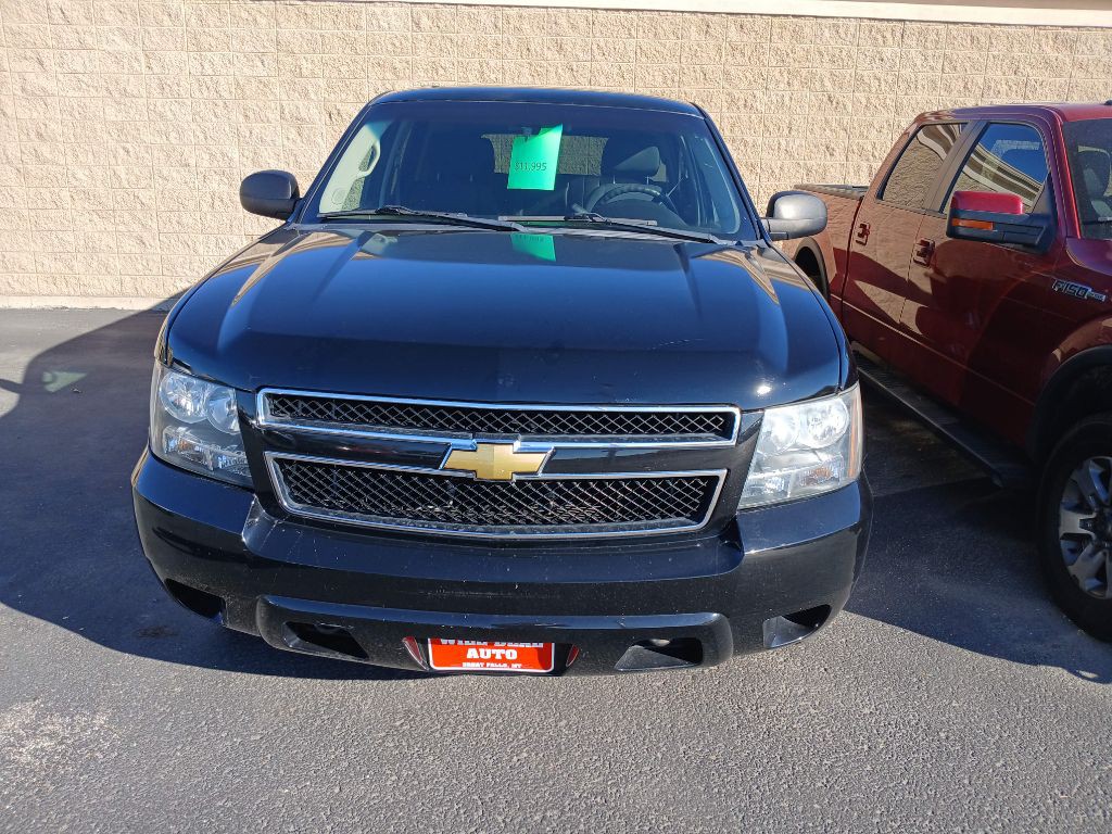 2013 Chevrolet Tahoe Image 2
