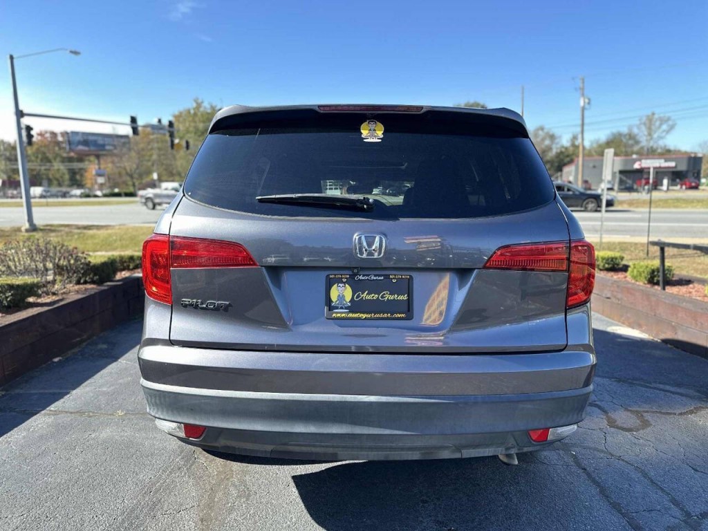 2017 Honda Pilot Image 17