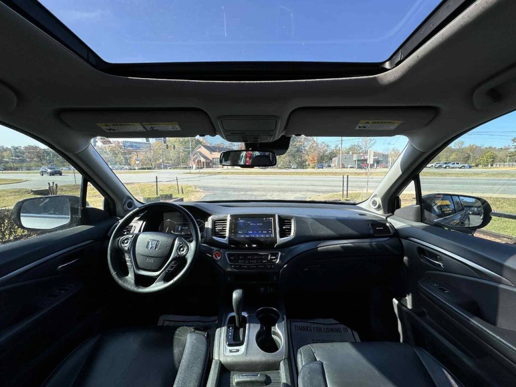 2017 Honda Pilot Image 20
