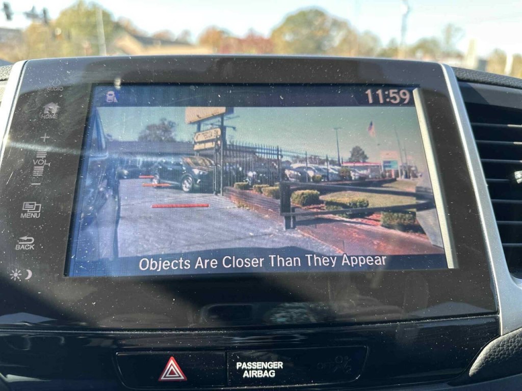 2017 Honda Pilot Image 29