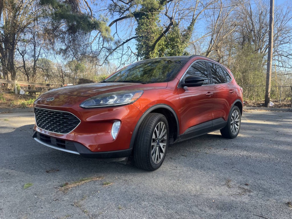 2020 Ford Escape Image 2
