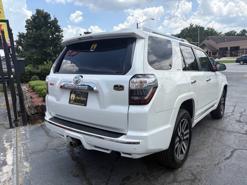 2016 Toyota 4Runner Image 5
