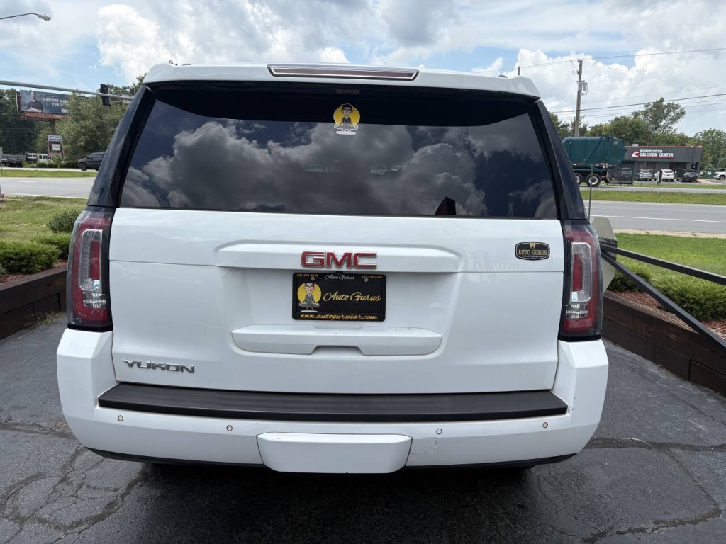 2018 GMC Yukon Image 6