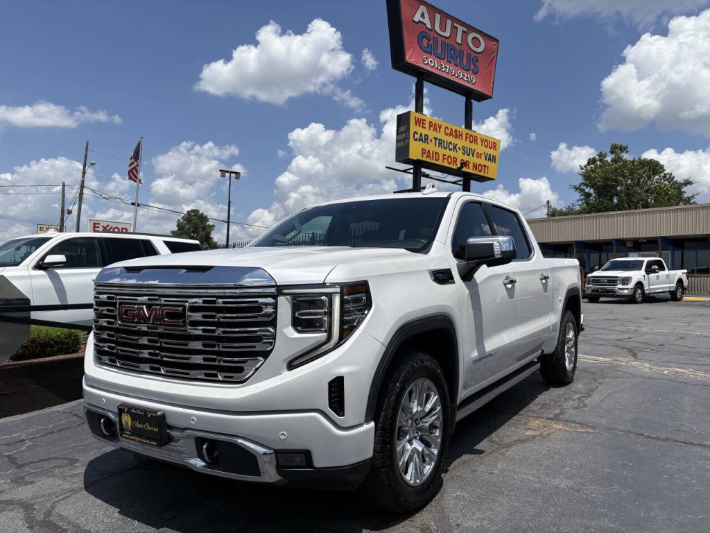 2022 GMC Sierra 1500 Image 2