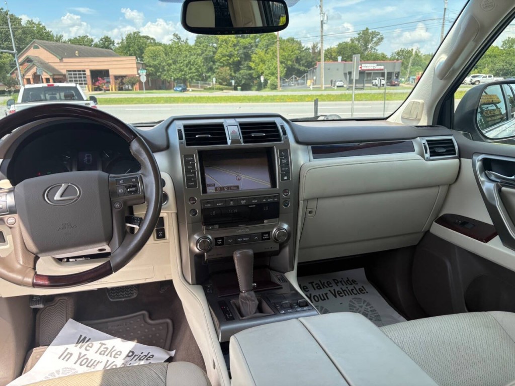 2017 Lexus GX 460 Image 20