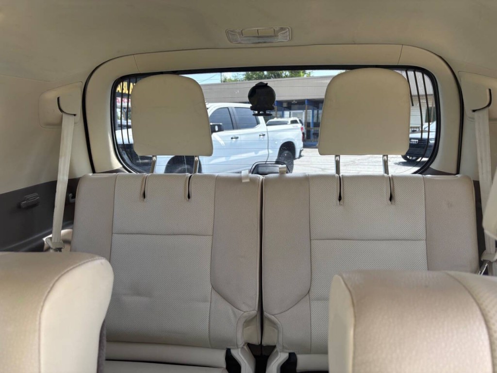 2017 Lexus GX 460 Image 25