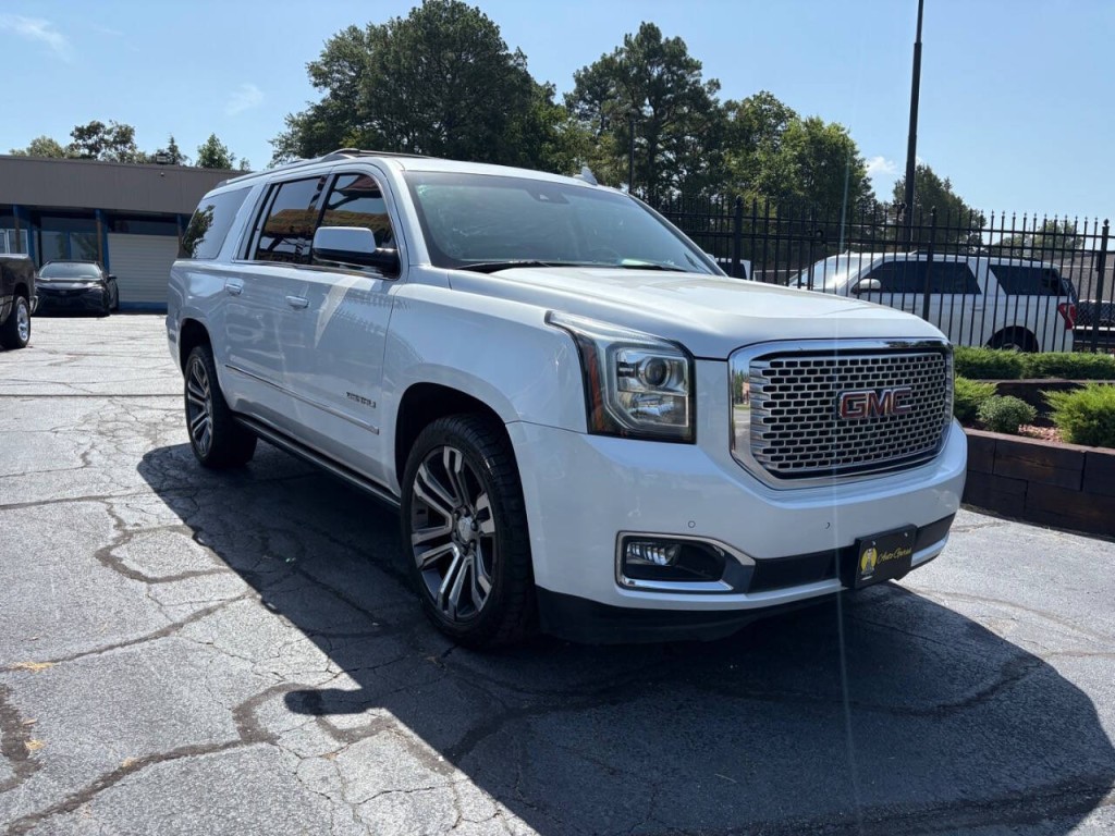 2017 GMC Yukon Image 4