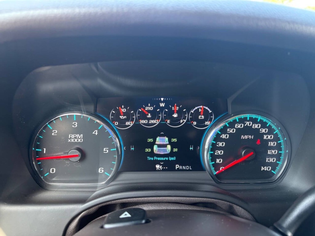 2017 GMC Yukon Image 14