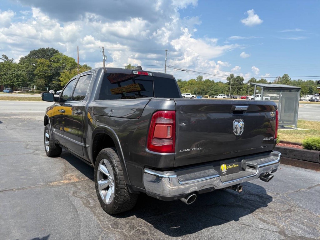 2019 RAM 1500 Image 8