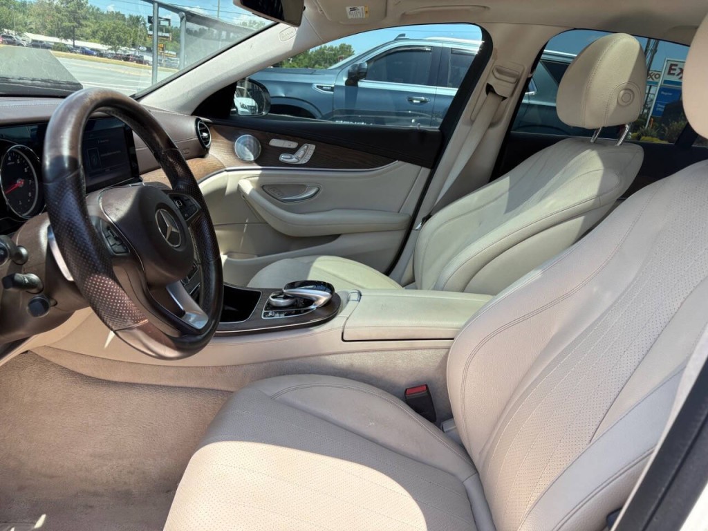 2018 Mercedes-Benz E-Class Image 10