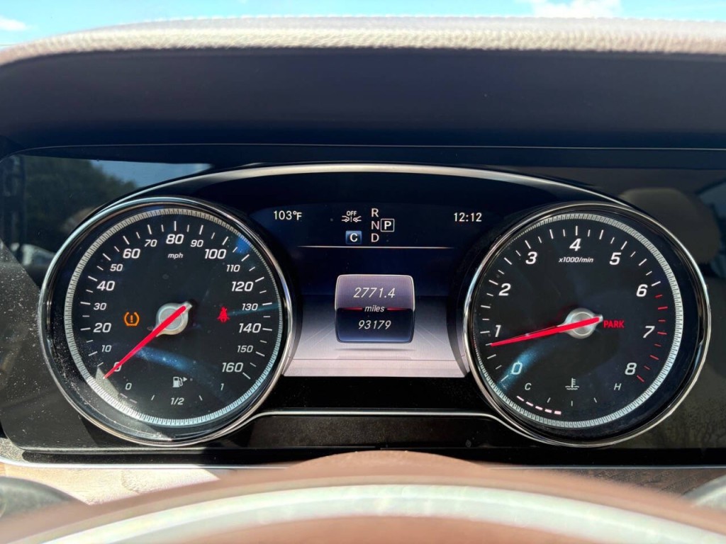 2018 Mercedes-Benz E-Class Image 16