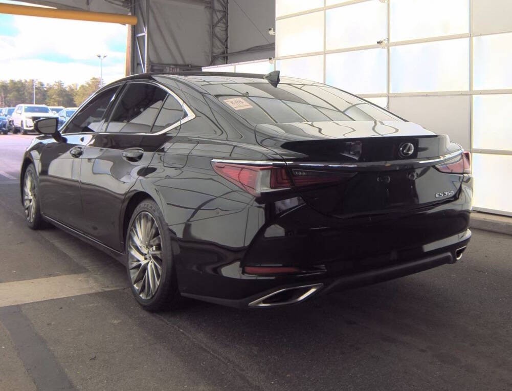 2019 Lexus ES 350 Image 5