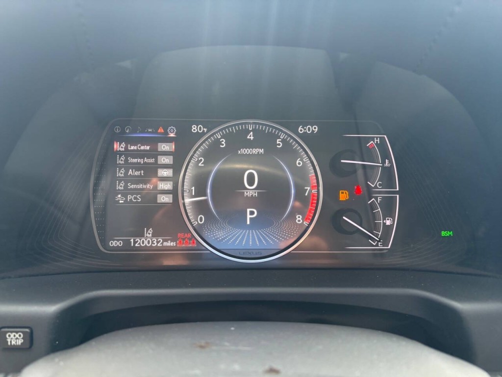 2019 Lexus ES 350 Image 13