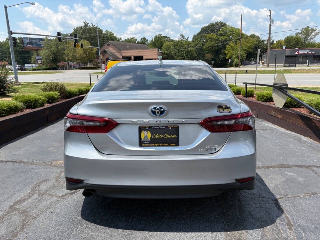 2022 Toyota Camry Image 17