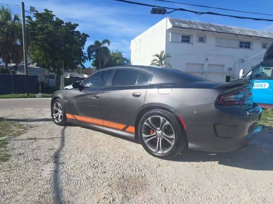 2021 Dodge Charger Image 4