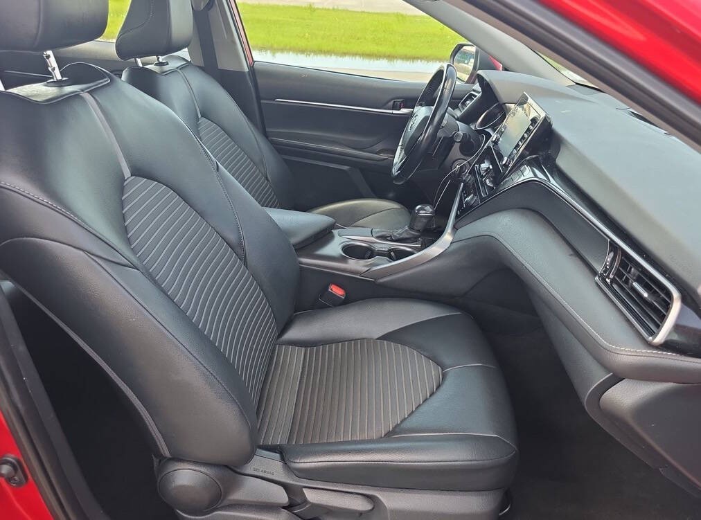2021 Toyota Camry Image 5