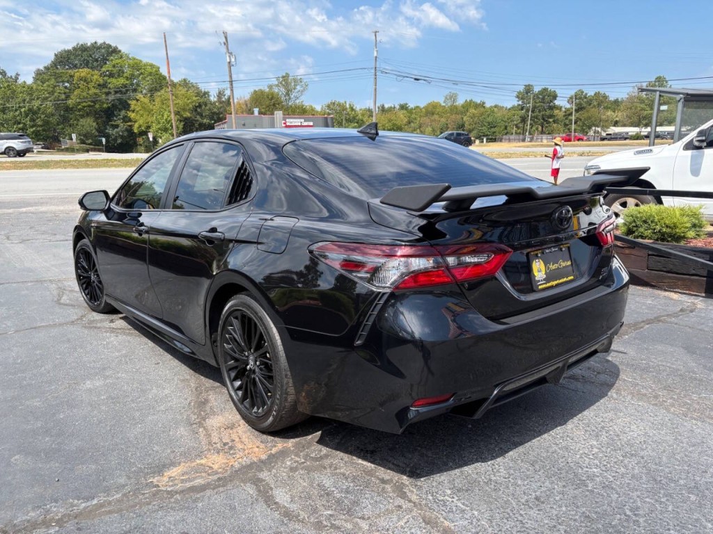 2022 Toyota Camry Image 7