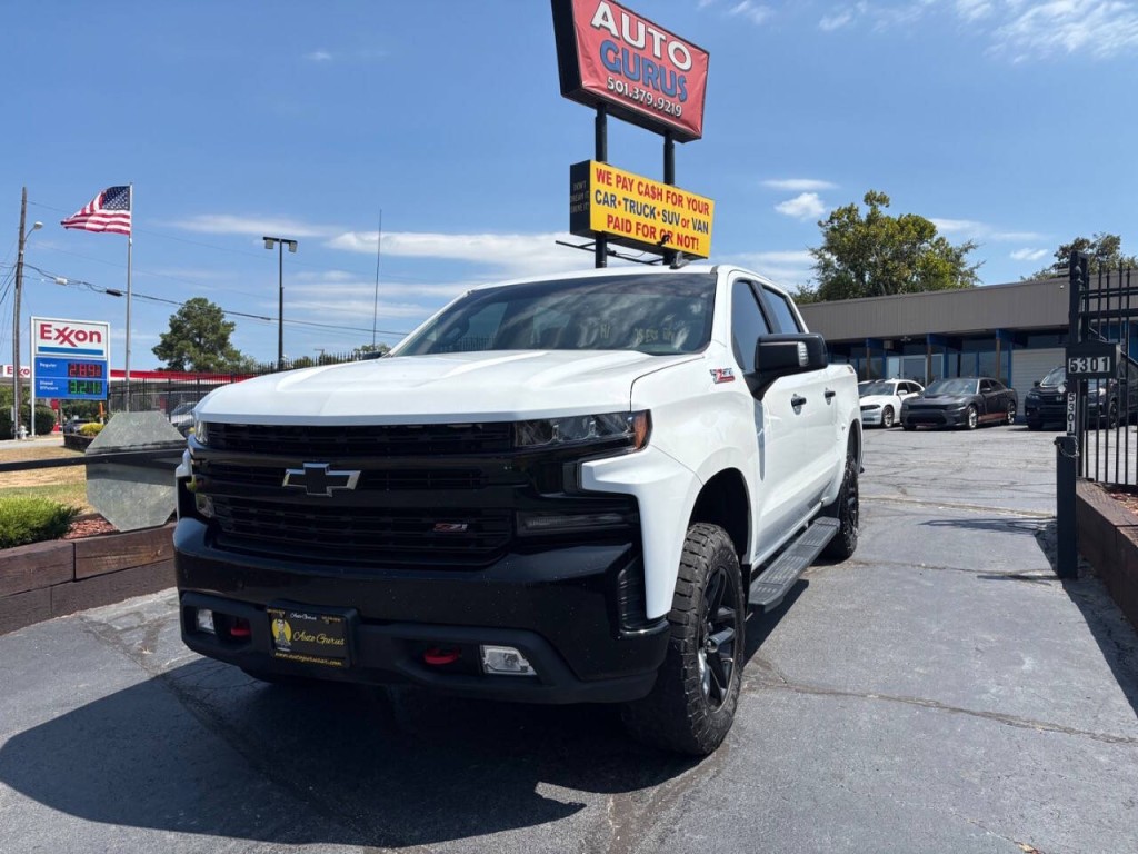 2019 Chevrolet Silverado 1500 Image 2