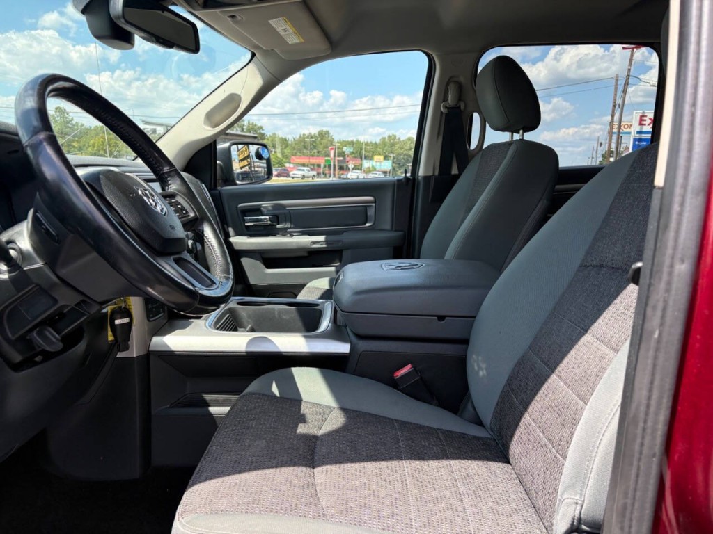 2016 RAM 1500 Image 13