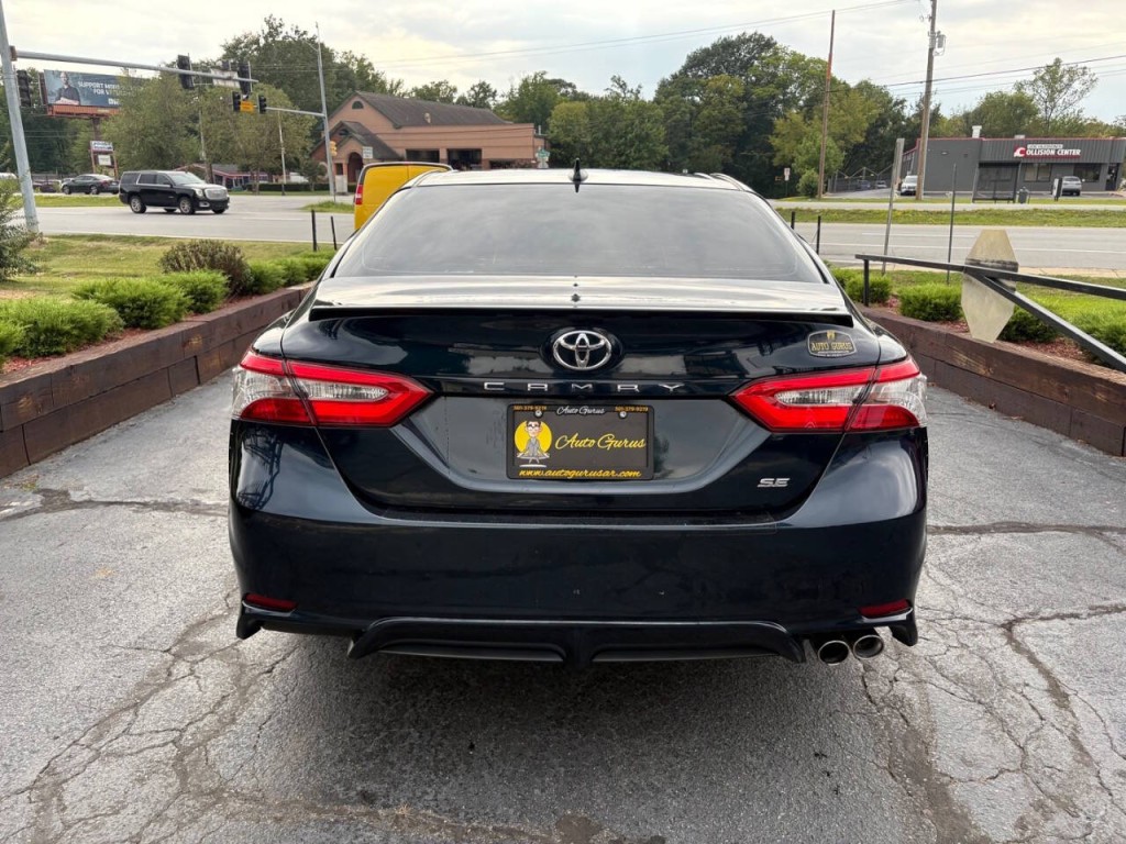 2019 Toyota Camry Image 6