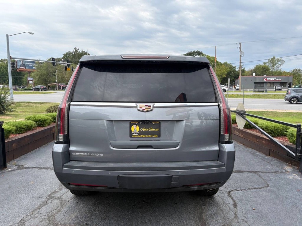 2020 Cadillac Escalade Image 6