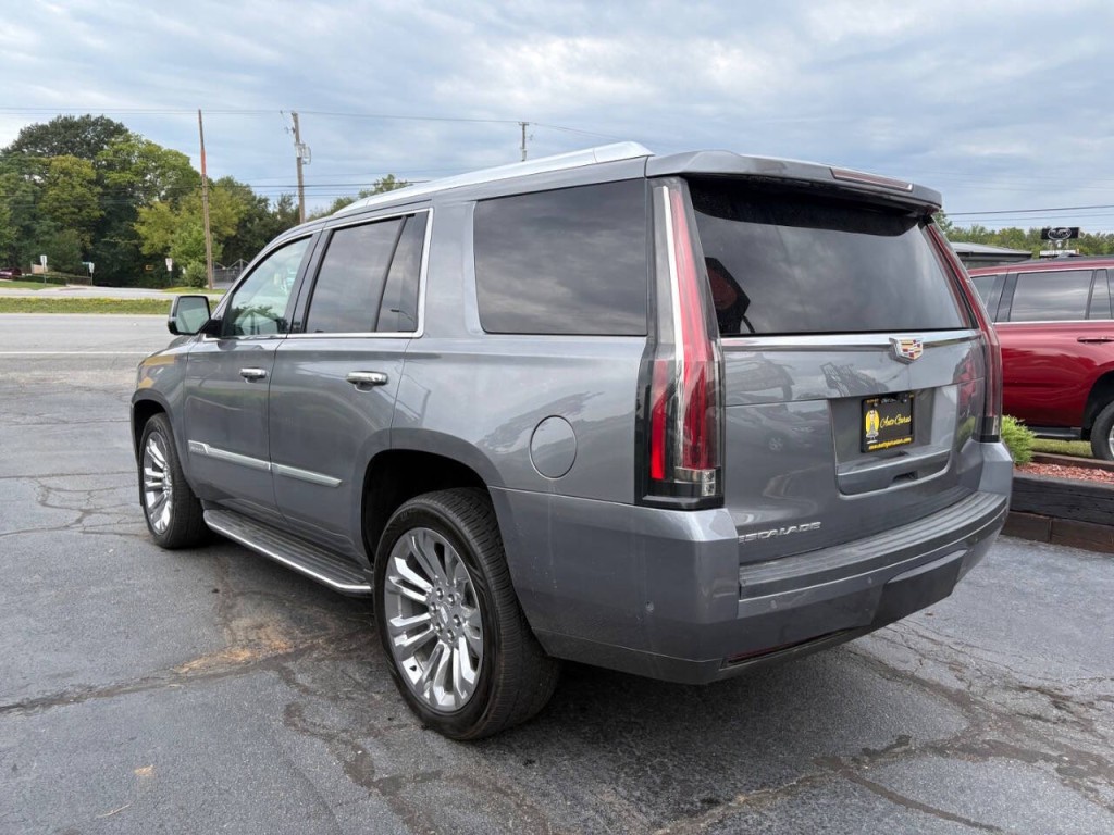 2020 Cadillac Escalade Image 7
