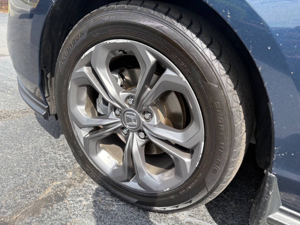 2023 Honda Accord Image 8