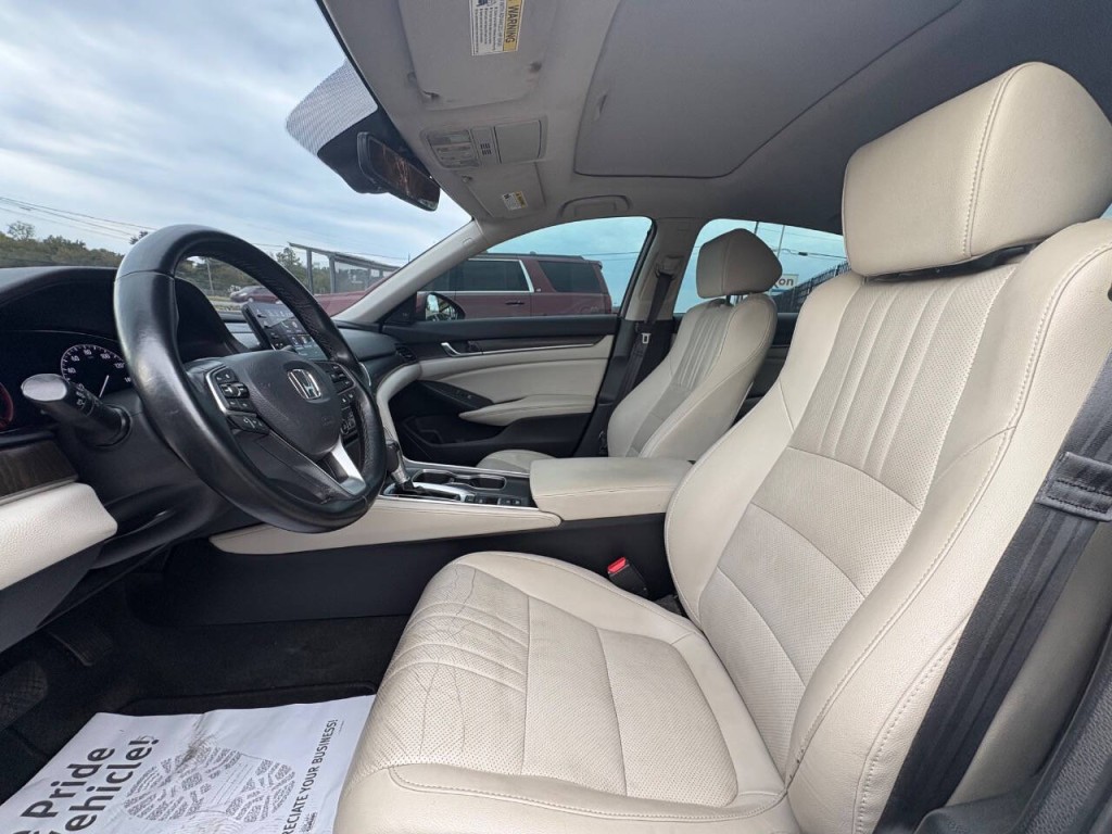 2021 Honda Accord Image 11