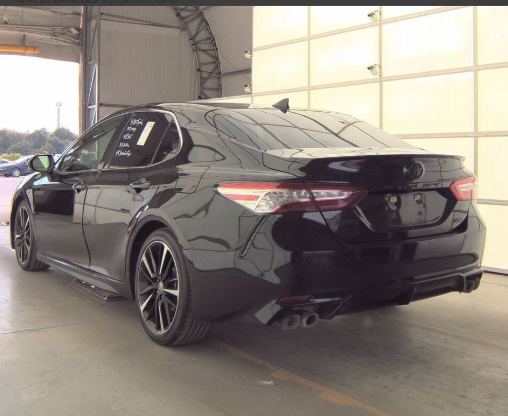 2020 Toyota Camry Image 4