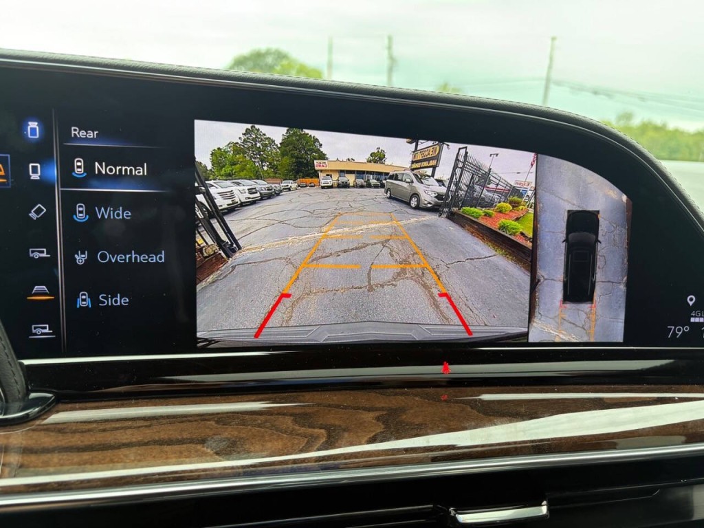 2022 Cadillac Escalade Image 20