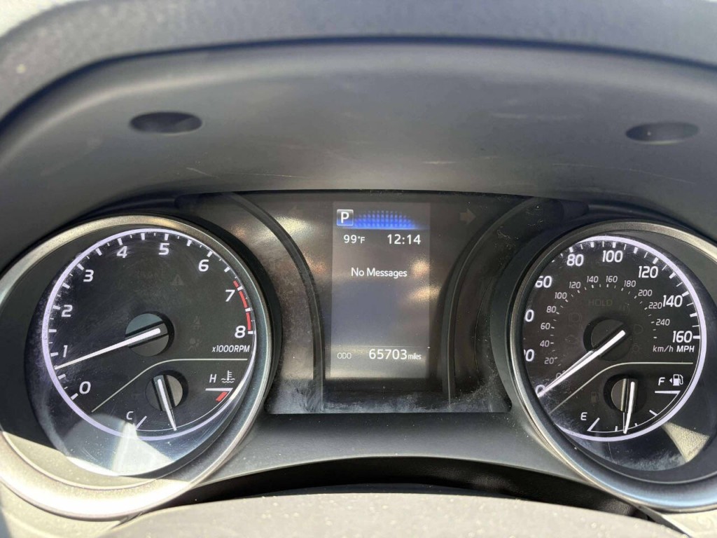 2022 Toyota Camry Image 11