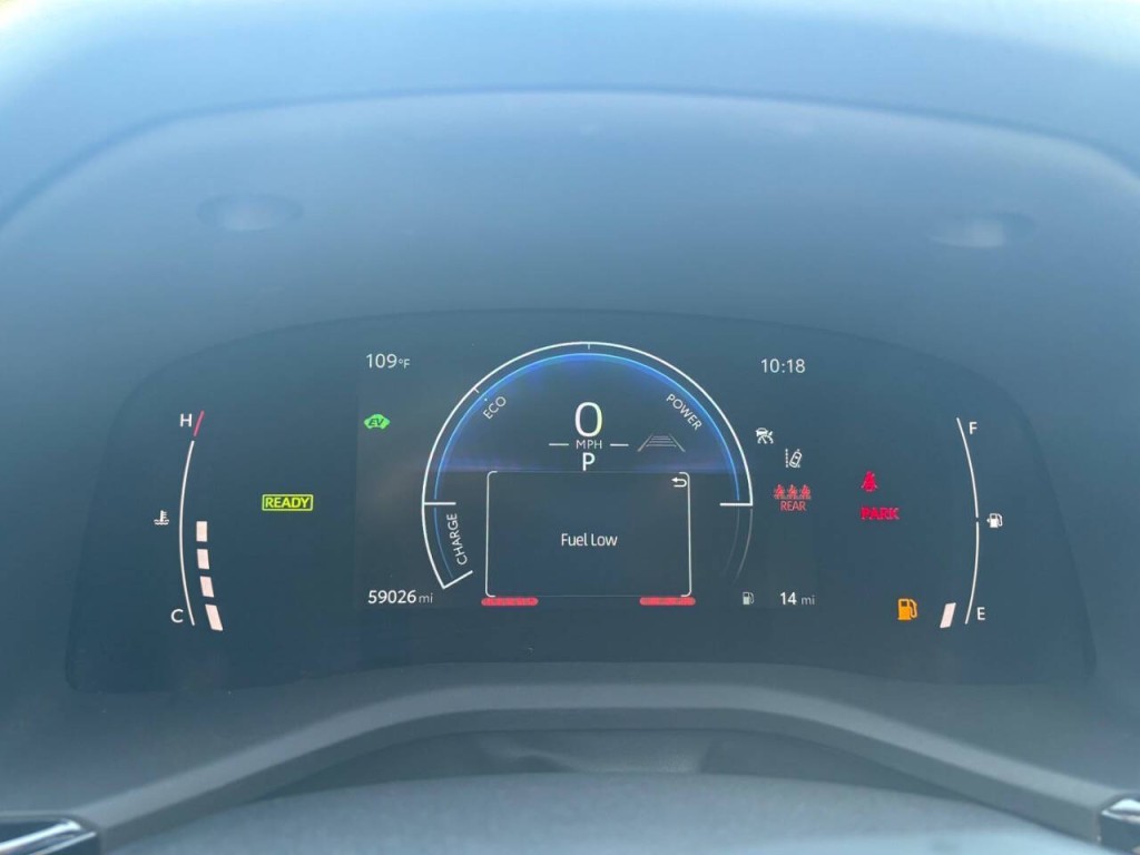 2025 Toyota Camry Image 13