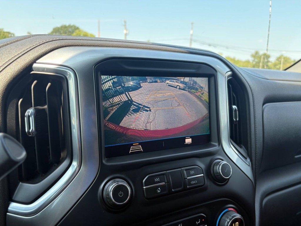 2019 Chevrolet Silverado 1500 Image 14
