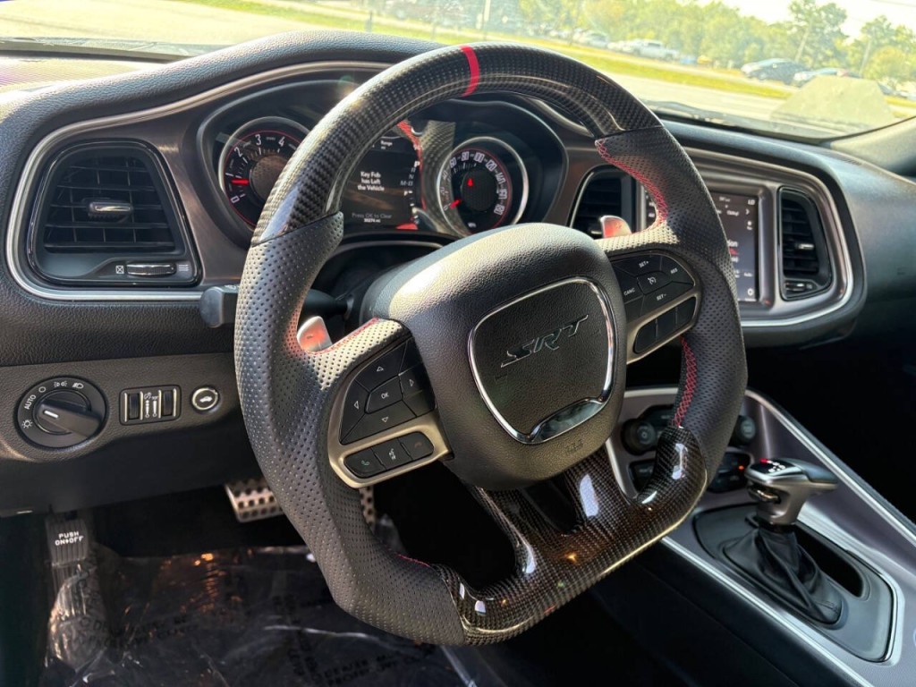 2021 Dodge Challenger Image 11