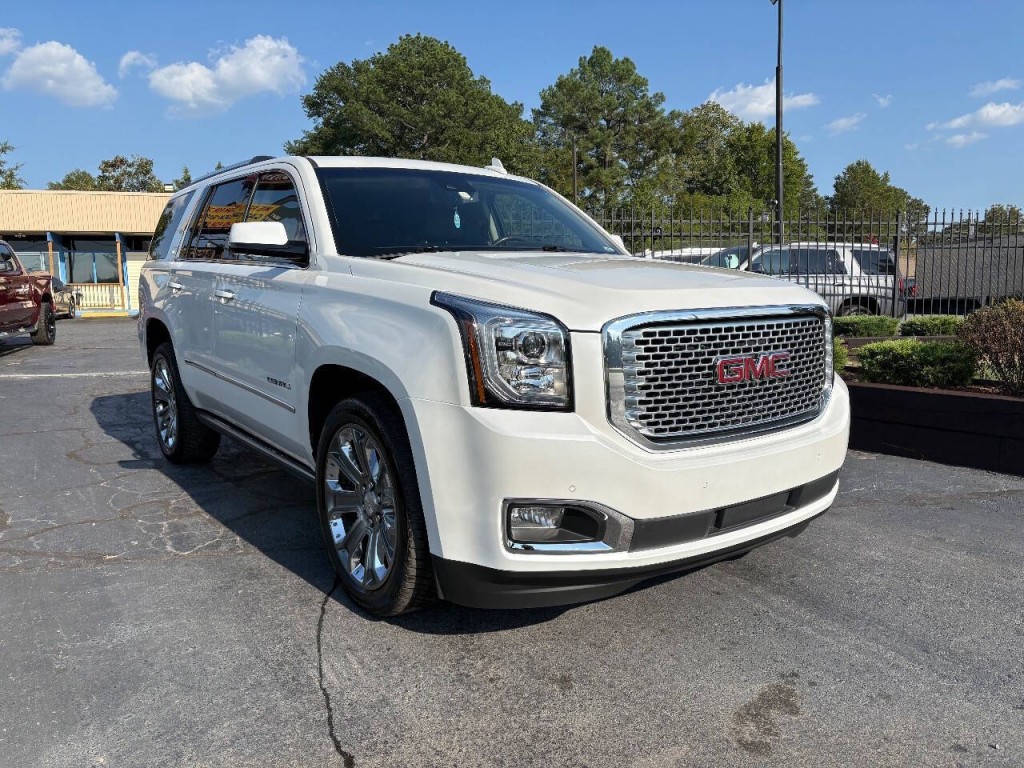 2016 GMC Yukon Image 4