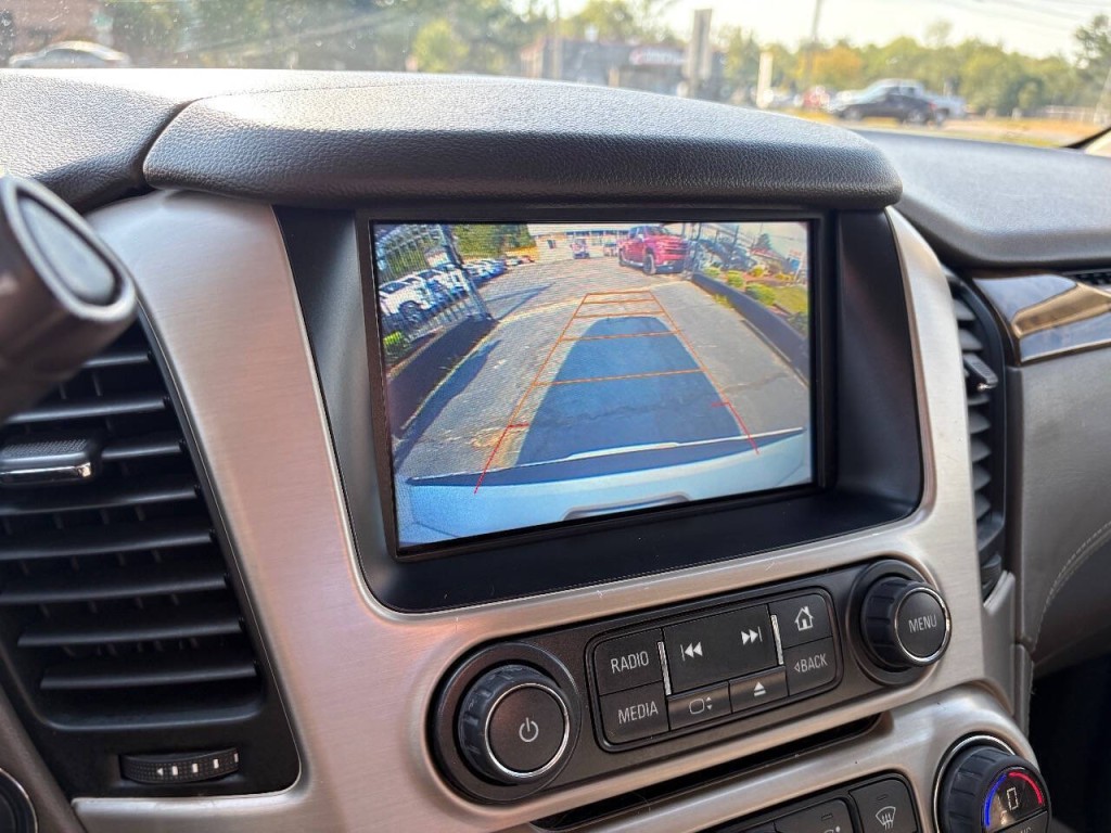 2016 GMC Yukon Image 17