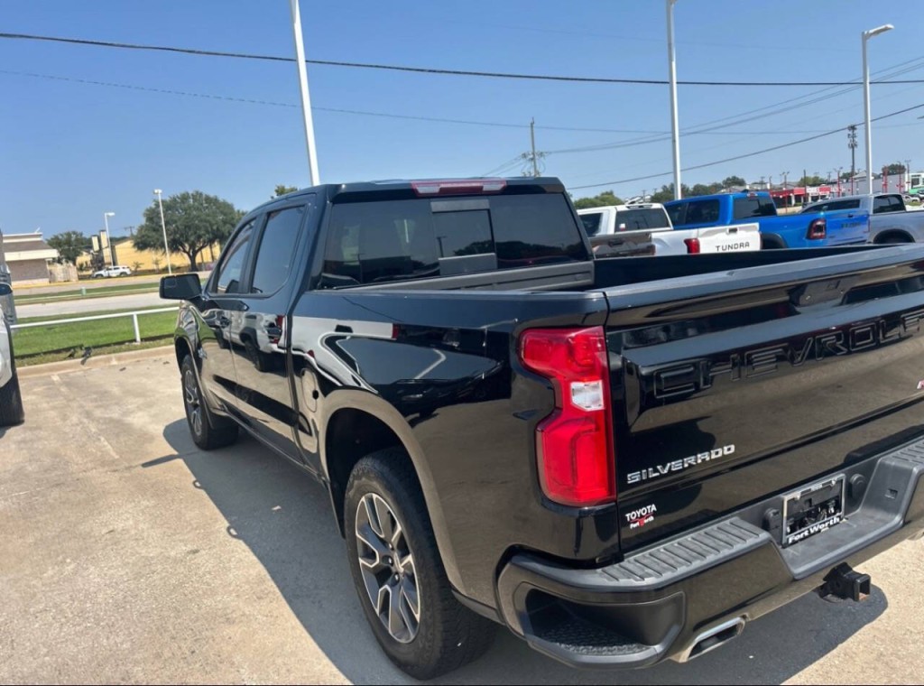 2022 Chevrolet Silverado 1500 Image 3