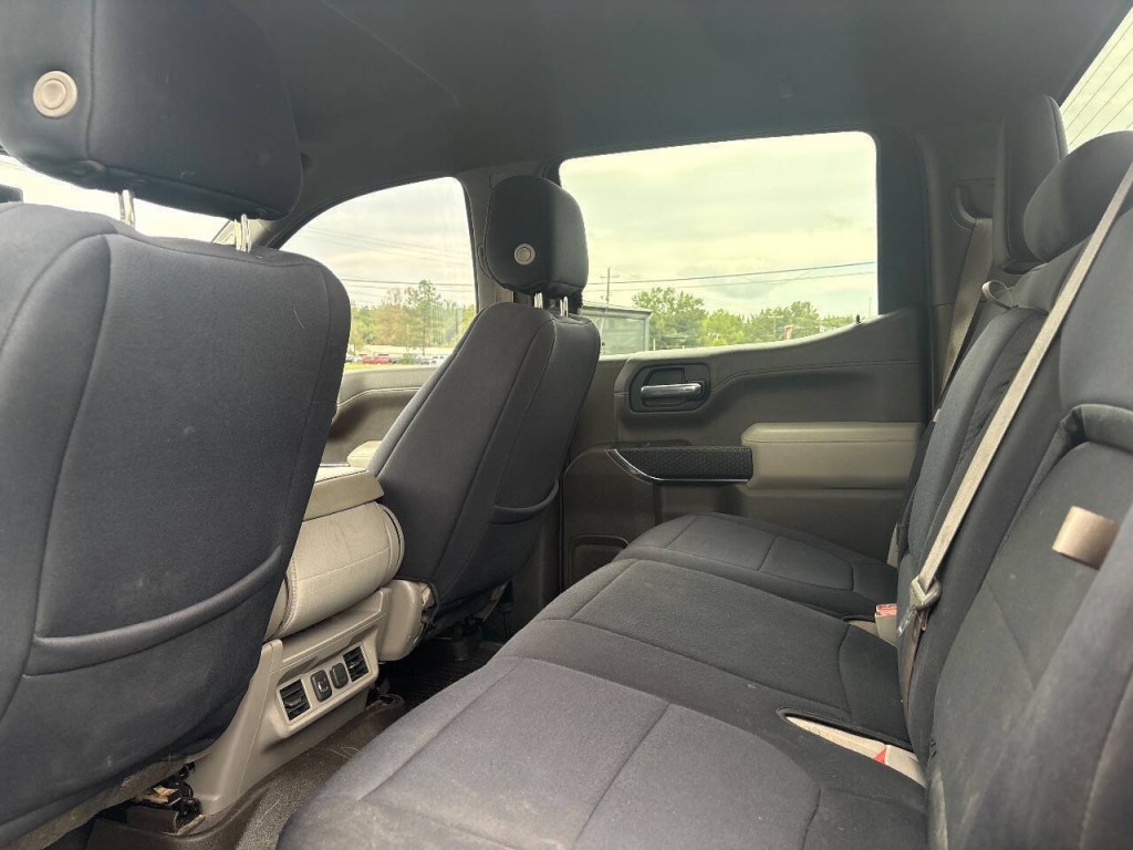 2021 Chevrolet Silverado 1500 Image 12