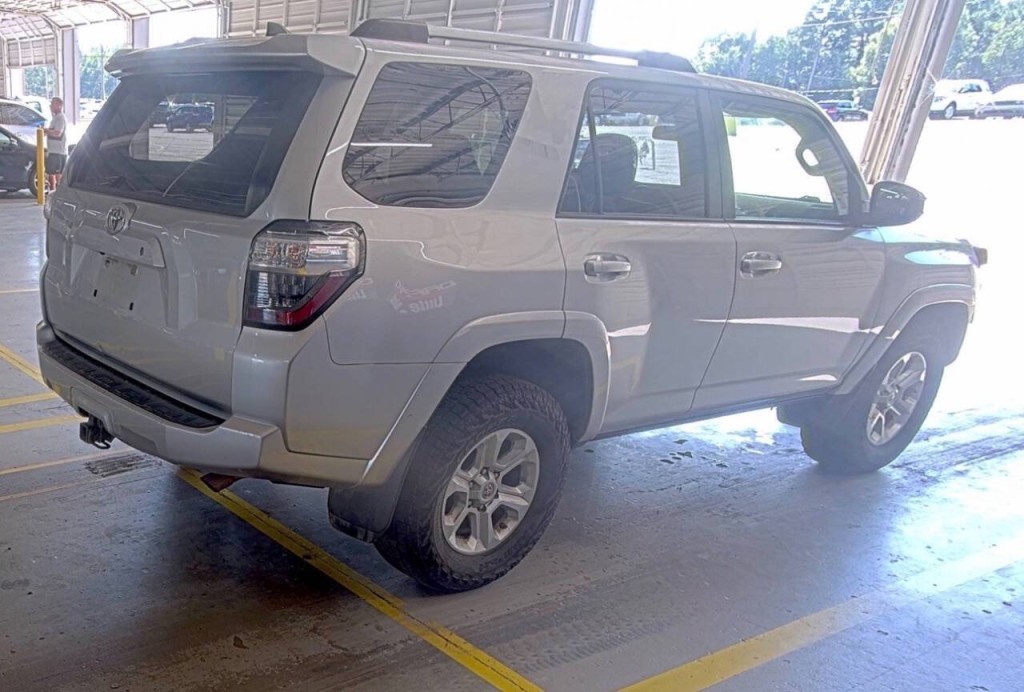 2019 Toyota 4Runner Image 4