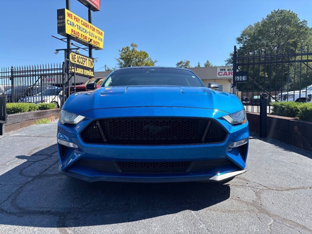 2021 Ford Mustang Image 3