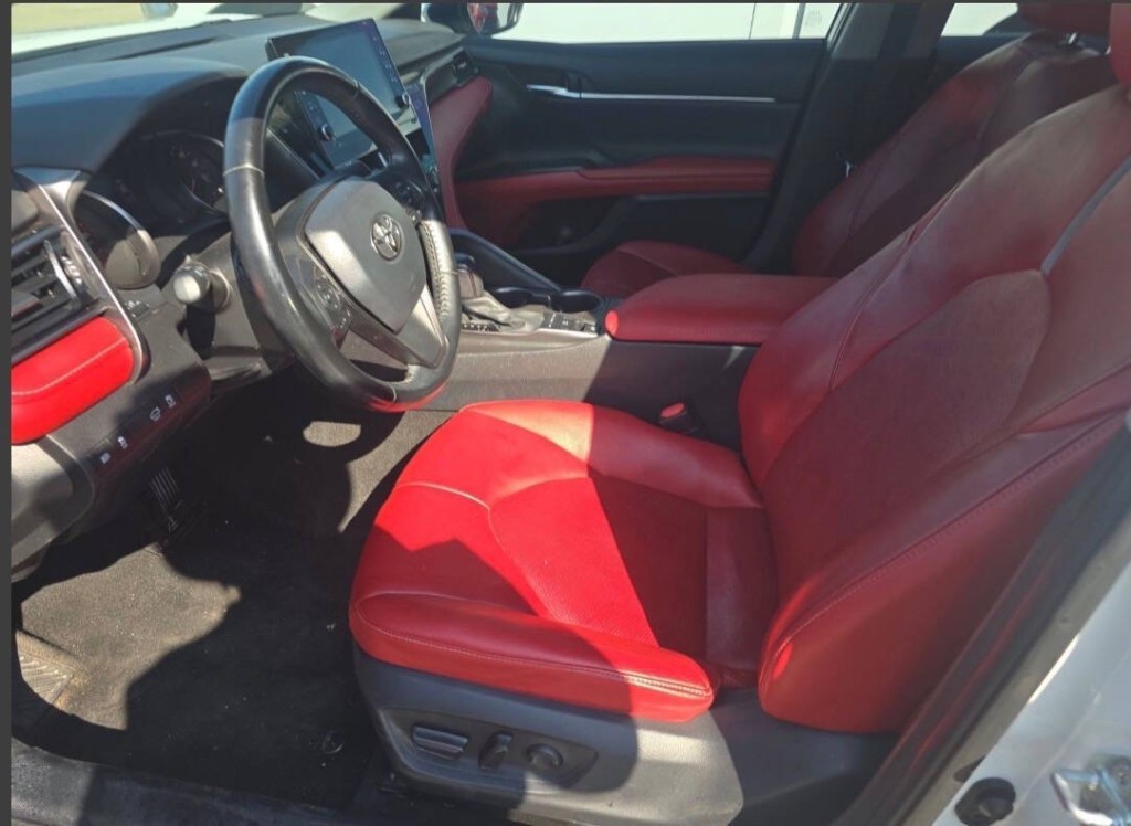 2021 Toyota Camry Image 6