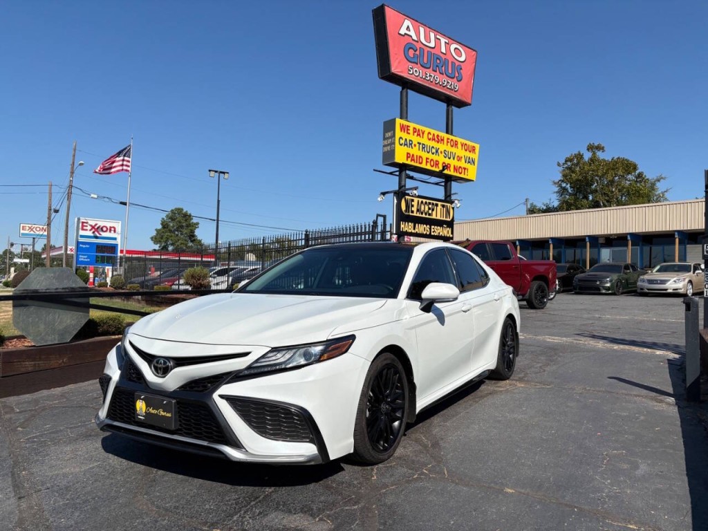 2021 Toyota Camry Image 2