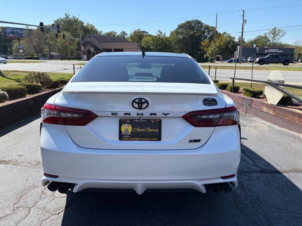 2021 Toyota Camry Image 6