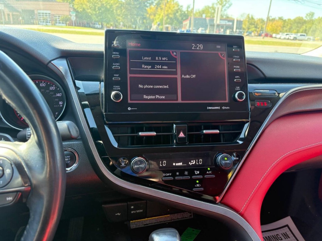 2021 Toyota Camry Image 13