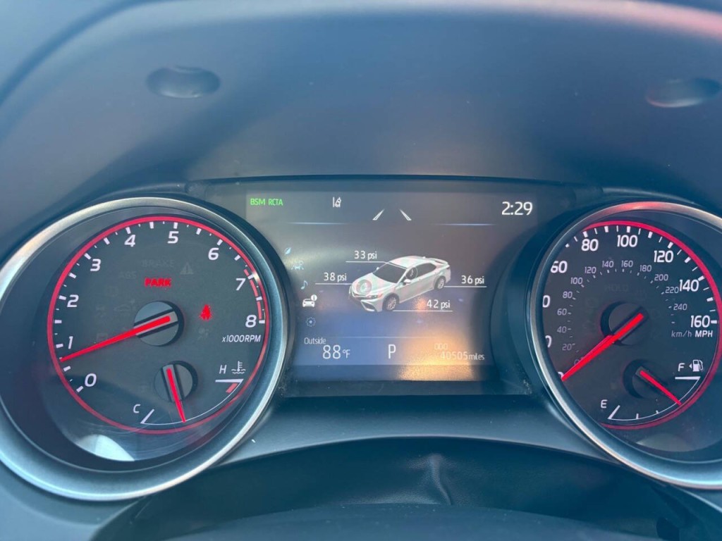 2021 Toyota Camry Image 14