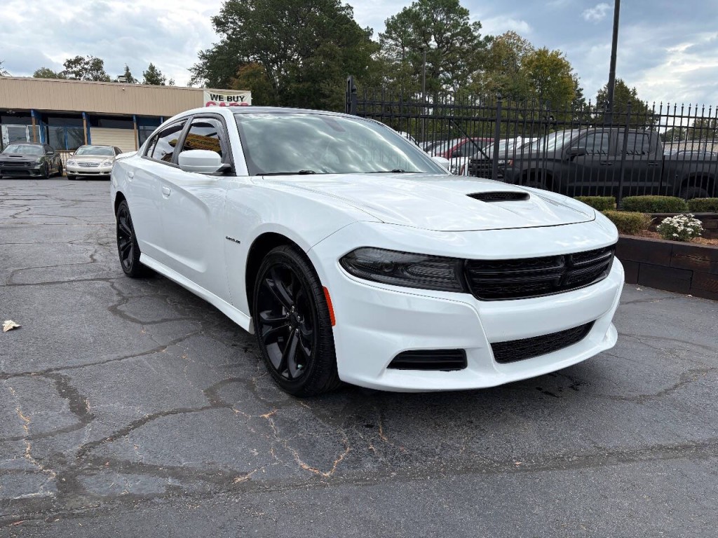 2021 Dodge Charger Image 4